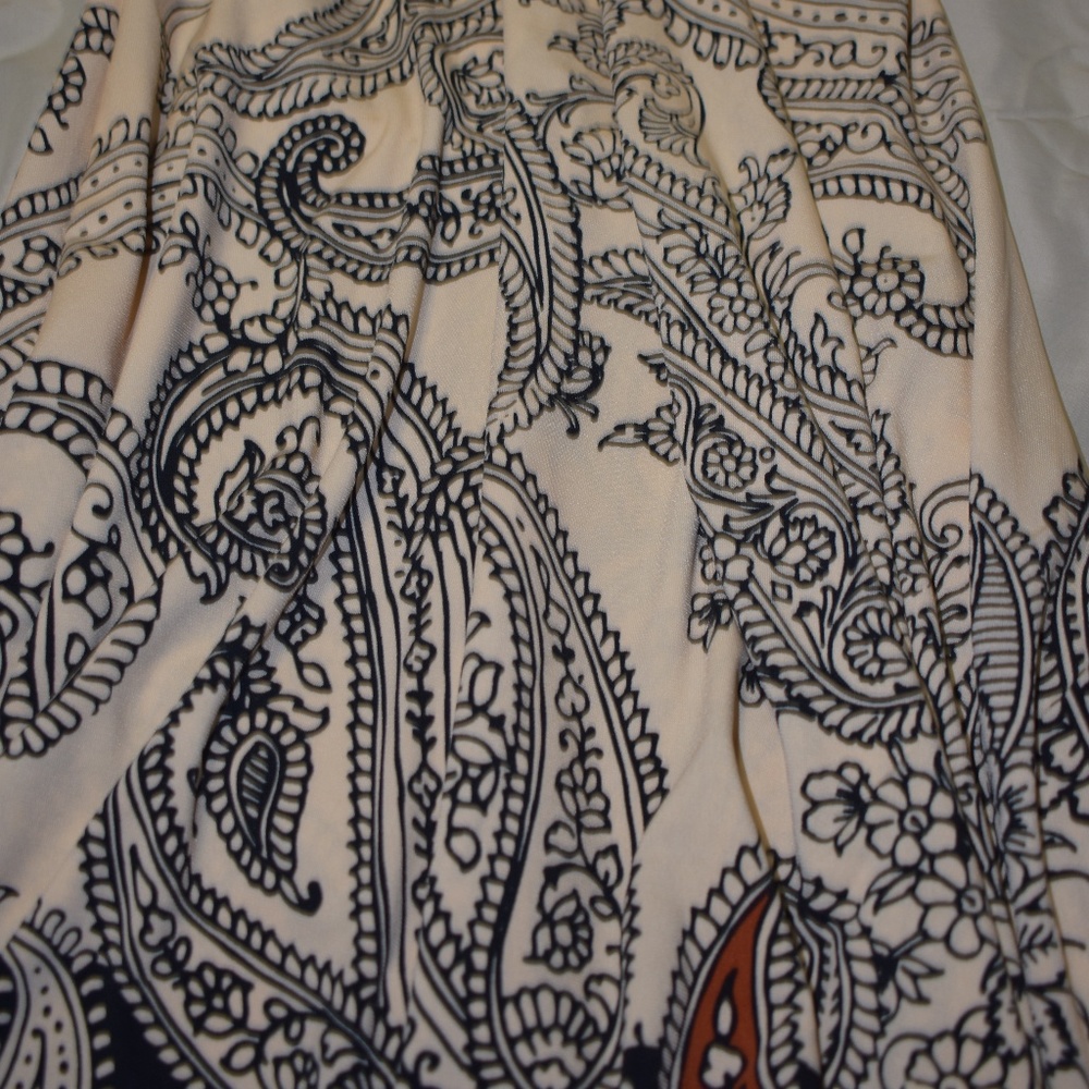 *NWT* Lula Roe Maxi Skirt